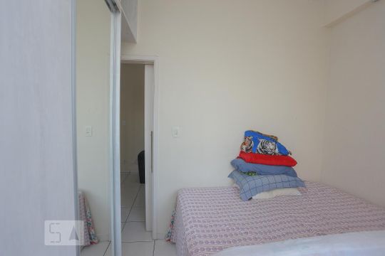Quarto de apartamento à venda com 1 quarto, 40m² em Estácio, Rio de Janeiro