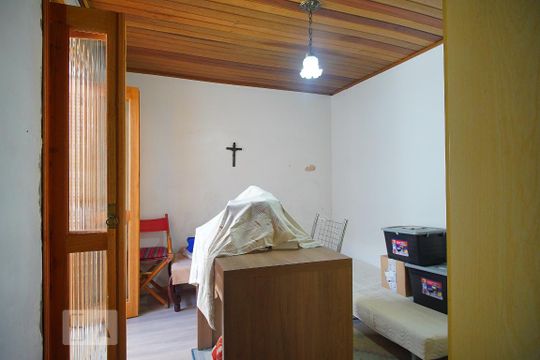 Quarto 2 de casa à venda com 3 quartos, 150m² em Santa Maria Goretti, Porto Alegre