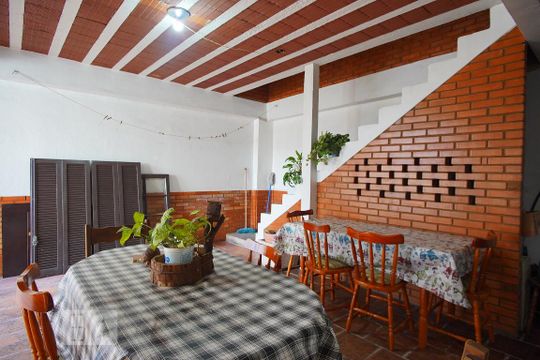 Espaço Gourmet de casa à venda com 3 quartos, 150m² em Santa Maria Goretti, Porto Alegre