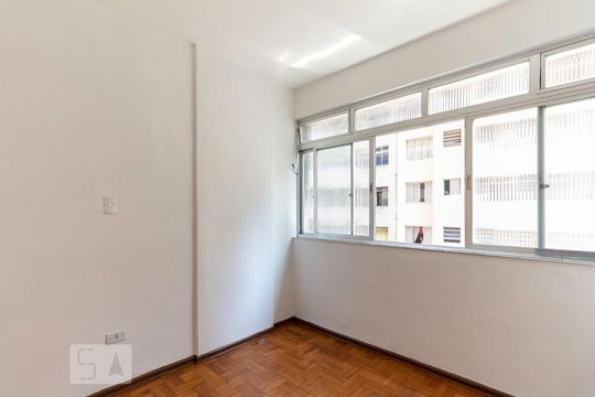 Quarto de apartamento para alugar com 1 quarto, 35m² em Sé, São Paulo