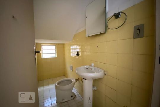 Lavabo de casa à venda com 2 quartos, 129m² em Vila Sônia, São Paulo