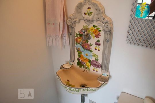 LAVABO 2 de casa à venda com 3 quartos, 166m² em Jardim São Paulo, São Paulo