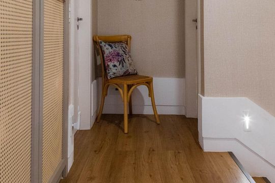Corredor dos dormitórios de casa de condomínio à venda com 4 quartos, 400m² em Recreio dos Bandeirantes, Rio de Janeiro