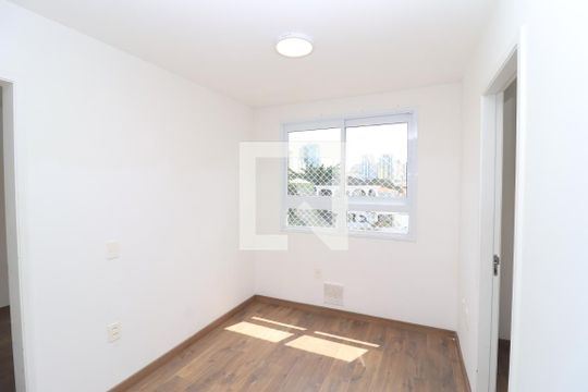 Apartamento para alugar com 2 quartos, 34m² em Quarta Parada, São Paulo