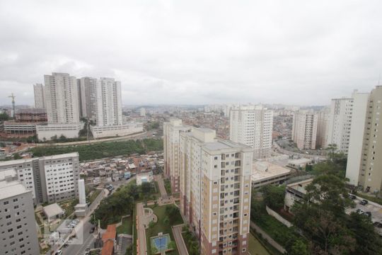 Vista do quarto 2 de apartamento para alugar com 2 quartos, 67m² em Parque Reboucas, São Paulo