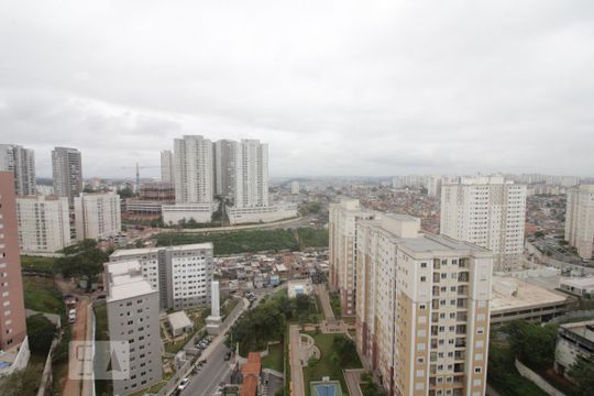 Vista do quarto 1 de apartamento para alugar com 2 quartos, 67m² em Parque Reboucas, São Paulo