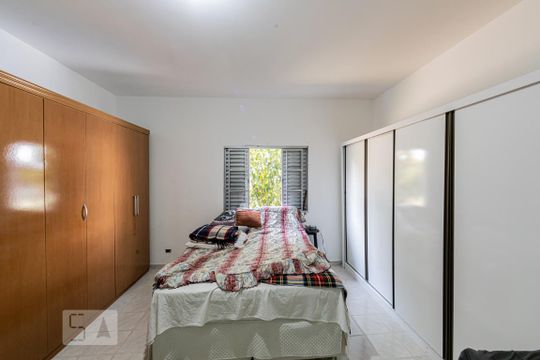 Quarto de casa para alugar com 1 quarto, 100m² em Vila Nova Manchester, São Paulo