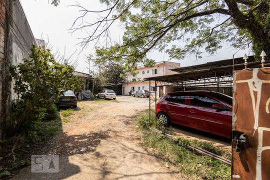 Terreno de casa para alugar com 1 quarto, 100m² em Vila Nova Manchester, São Paulo