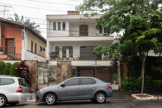 Fachada de casa à venda com 4 quartos, 433m² em Planalto Paulista, São Paulo