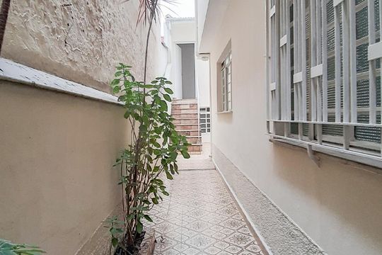 Corredor de casa à venda com 3 quartos, 190m² em Jardim São Paulo, São Paulo