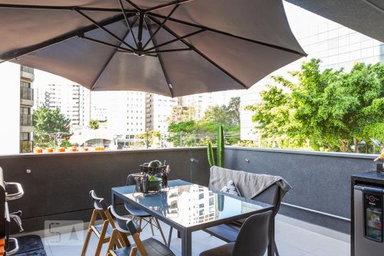 Terraço de kitnet/studio para alugar com 1 quarto, 49m² em Pompeia, São Paulo
