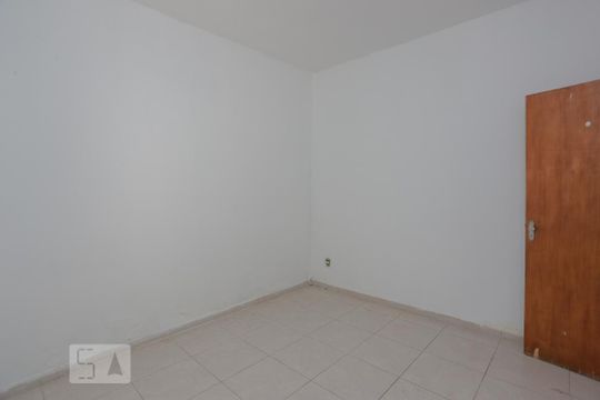 Quarto 2 de casa à venda com 4 quartos, 100m² em São Cristóvão, Rio de Janeiro