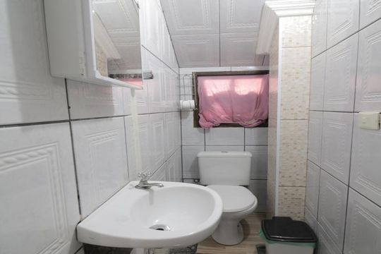 Lavabo  de casa para alugar com 3 quartos, 300m² em Vila Mafra, São Paulo