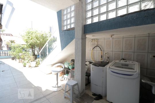Area de serviço de casa para alugar com 3 quartos, 300m² em Vila Mafra, São Paulo