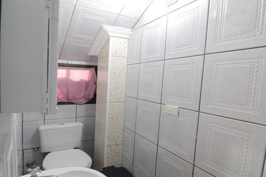Lavabo  de casa para alugar com 3 quartos, 300m² em Vila Mafra, São Paulo