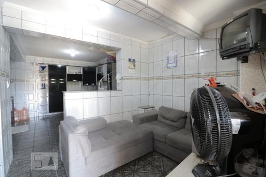 Sala 1 de casa para alugar com 3 quartos, 300m² em Vila Mafra, São Paulo