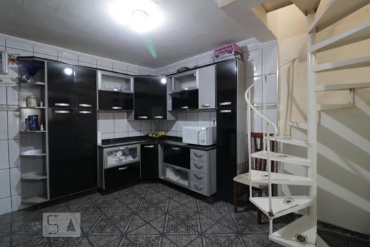 Cozinha  de casa para alugar com 3 quartos, 300m² em Vila Mafra, São Paulo