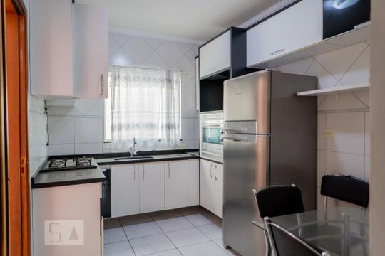 Cozinha de casa de condomínio à venda com 2 quartos, 109m² em Vila Alzira, Santo André