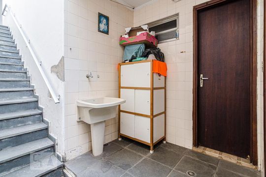 Área de Serviço de casa à venda com 3 quartos, 137m² em Vila Madalena, São Paulo
