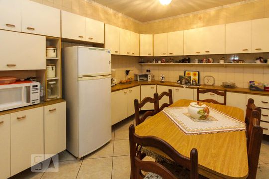 Cozinha de casa para alugar com 3 quartos, 330m² em Parque da Vila Prudente, São Paulo