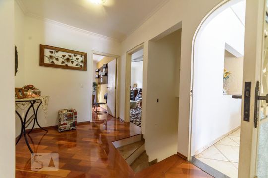Corredor de casa para alugar com 5 quartos, 295m² em Mauá, São Caetano do Sul