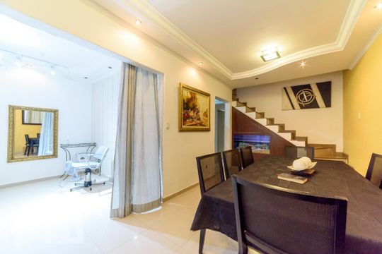 Sala de Jantar de casa para alugar com 5 quartos, 295m² em Mauá, São Caetano do Sul