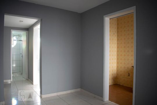 Apartamento para alugar com 2 quartos, 65m² em Farroupilha, Porto Alegre