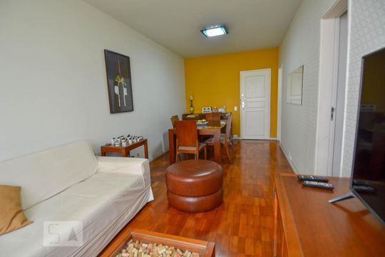 Sala de apartamento para alugar com 3 quartos, 90m² em Copacabana, Rio de Janeiro