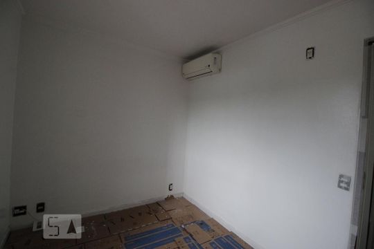 Quarto 2 de apartamento para alugar com 2 quartos, 60m² em Jardim Casa Pintada, São Paulo