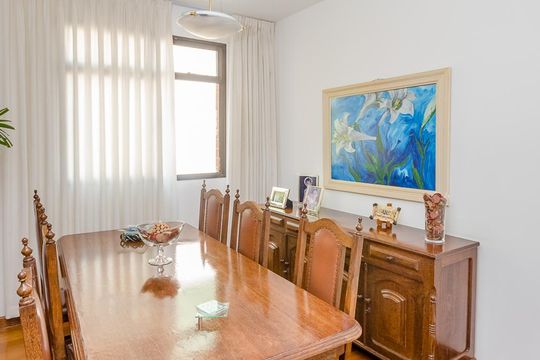 Sala de apartamento à venda com 4 quartos, 250m² em Buritis, Belo Horizonte