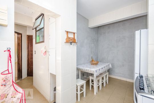 Cozinha de apartamento à venda com 4 quartos, 250m² em Buritis, Belo Horizonte