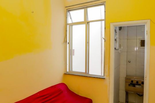 Sala de apartamento à venda com 1 quarto, 30m² em Copacabana, Rio de Janeiro