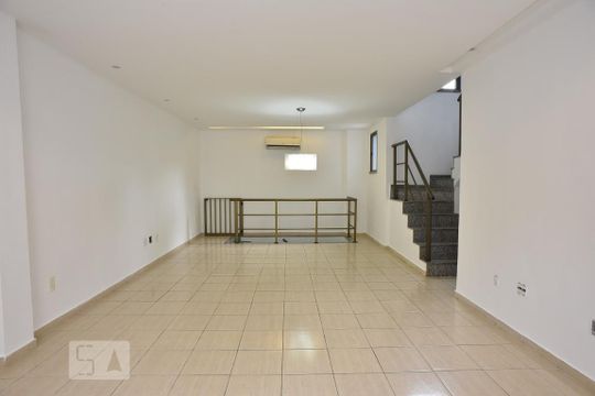 Casa de Condomínio à venda com 4 quartos, 255m² em Freguesia de Jacarepaguá, Rio de Janeiro