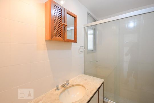 Banheiro Suíte de apartamento à venda com 2 quartos, 98m² em Maracanã, Rio de Janeiro
