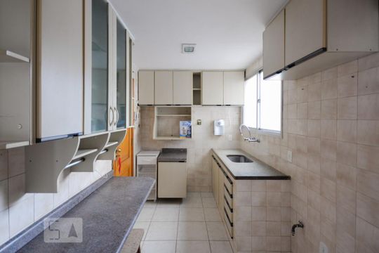 Cozinha de apartamento à venda com 2 quartos, 98m² em Maracanã, Rio de Janeiro