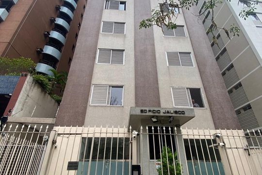 Fachada de apartamento para alugar com 3 quartos, 170m² em Higienópolis, São Paulo