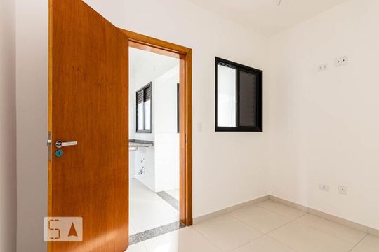 Quarto de kitnet/studio à venda com 1 quarto, 34m² em Vila Nhocune, São Paulo