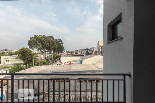 Vista Sala de kitnet/studio à venda com 1 quarto, 34m² em Vila Nhocune, São Paulo