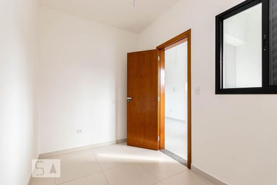 Quarto de kitnet/studio à venda com 1 quarto, 34m² em Vila Nhocune, São Paulo