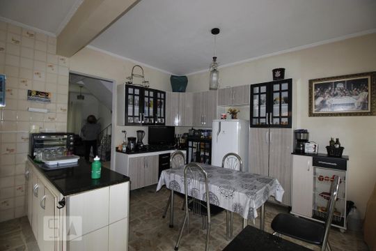 Cozinha de casa à venda com 4 quartos, 200m² em Vila Vessoni, São Paulo