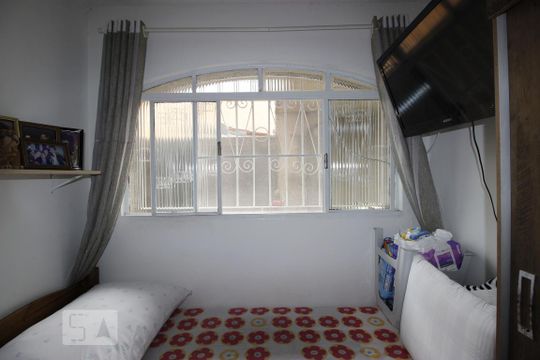 Quarto 1 de casa à venda com 4 quartos, 200m² em Vila Vessoni, São Paulo