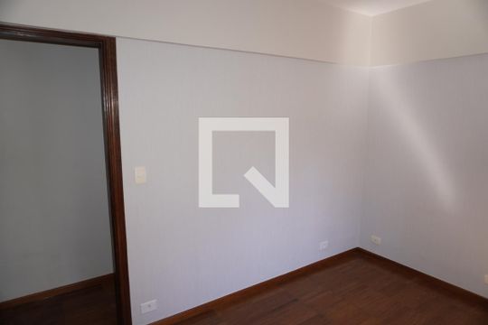 Quarto 1 de apartamento para alugar com 2 quartos, 87m² em Pinheiros, São Paulo