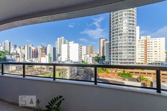 Vista da Varanda de apartamento para alugar com 3 quartos, 116m² em Barra, Salvador