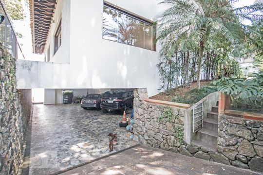 Entrada da Garagem de casa à venda com 4 quartos, 540m² em Santo Amaro, São Paulo