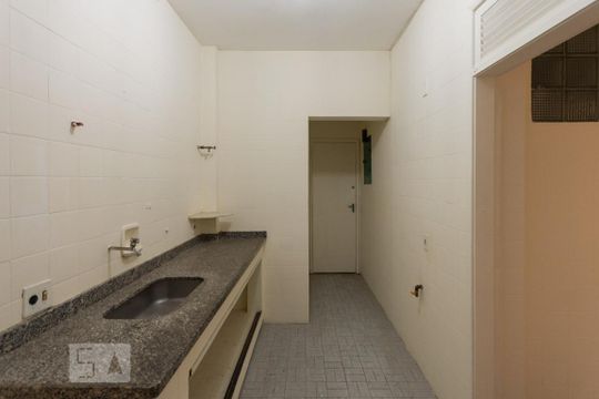 Cozinha e Área de Serviço de apartamento à venda com 3 quartos, 120m² em Maracanã, Rio de Janeiro