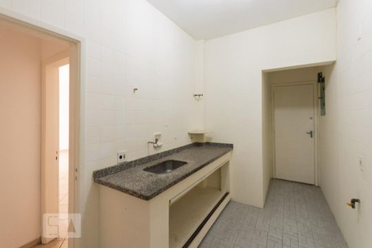 Cozinha e Área de Serviço de apartamento à venda com 3 quartos, 120m² em Maracanã, Rio de Janeiro