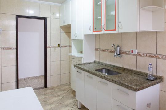 Cozinha de apartamento para alugar com 2 quartos, 60m² em Jardim Iporanga, Guarulhos