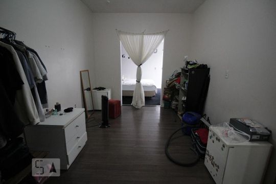 Closet da Suite 1 de casa para alugar com 3 quartos, 278m² em Jardim Paulista I, Jundiaí