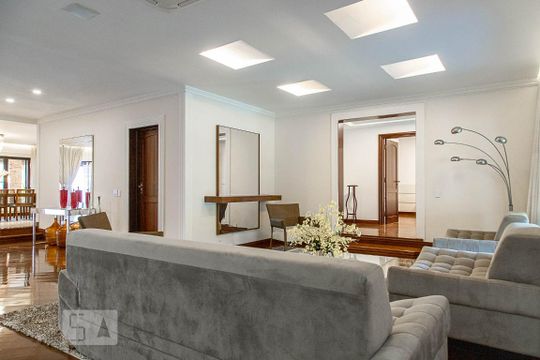 Sala 1 de casa de condomínio à venda com 5 quartos, 836m² em Barra da Tijuca, Rio de Janeiro