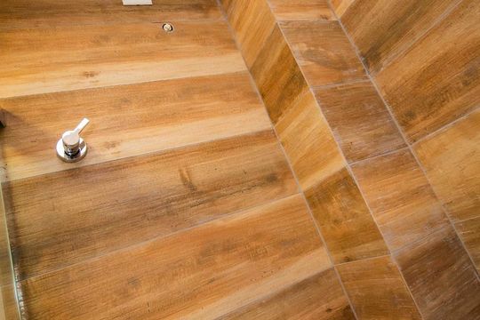 Banheiro de apartamento para alugar com 1 quarto, 40m² em Auxiliadora, Porto Alegre